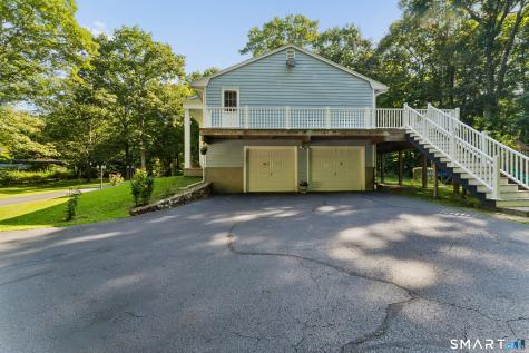 976 Old Waterbury Road Southbury CT 06488