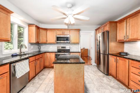 3 Deerfield Road Brookfield CT 06804