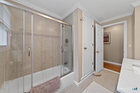 20 W End Avenue Branford CT 06405