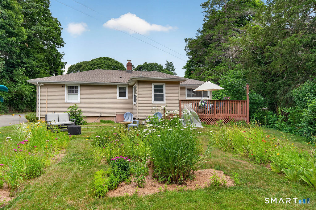 20 W End Avenue Branford CT 06405