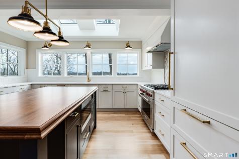 703 Fox Hopyard Road East Haddam CT 06423