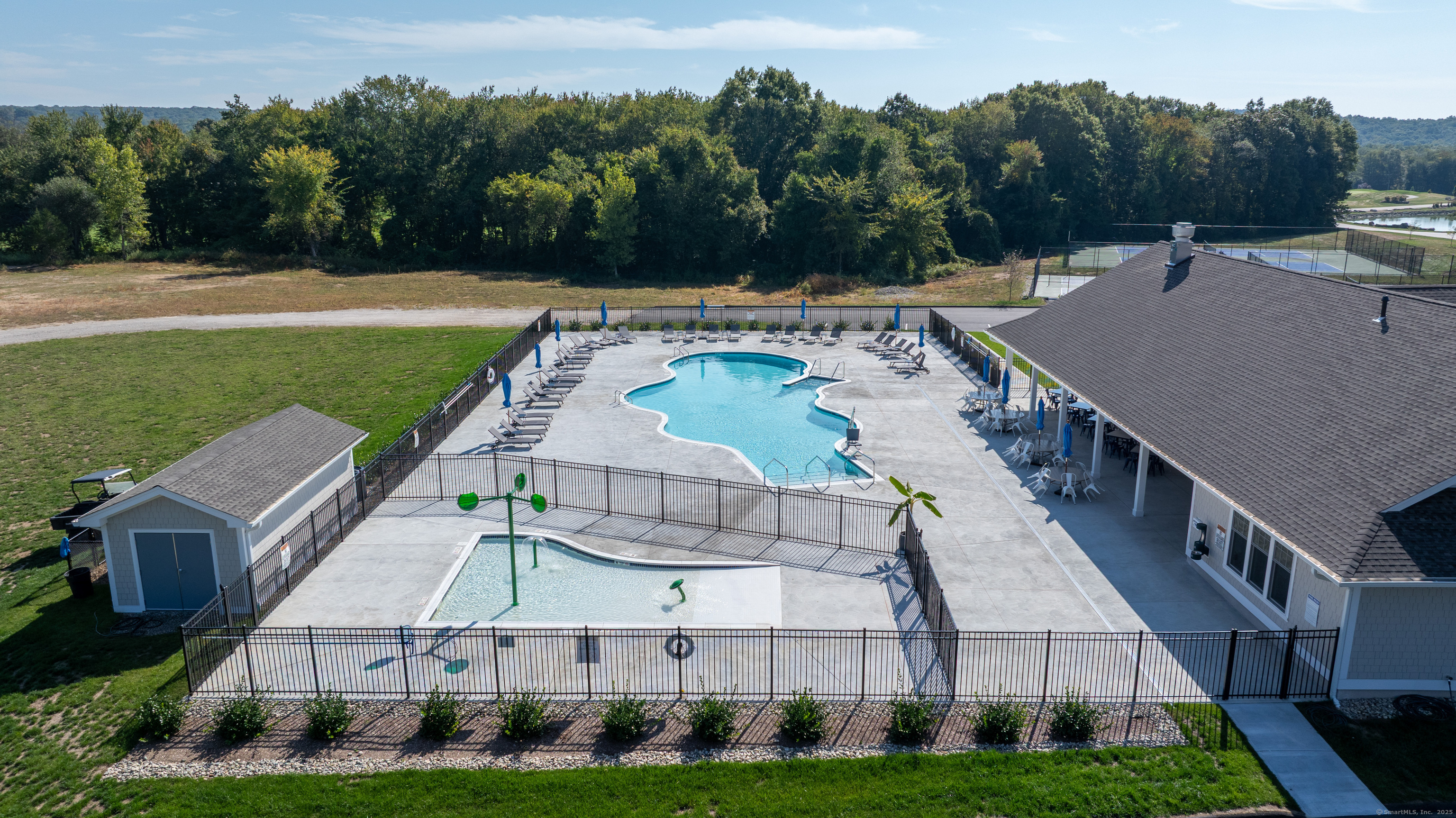 703 Fox Hopyard Road East Haddam CT 06423