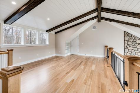 703 Fox Hopyard Road East Haddam CT 06423