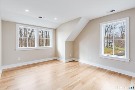 703 Fox Hopyard Road East Haddam CT 06423