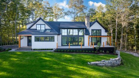 703 Fox Hopyard Road East Haddam CT 06423