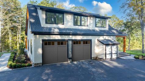 703 Fox Hopyard Road East Haddam CT 06423