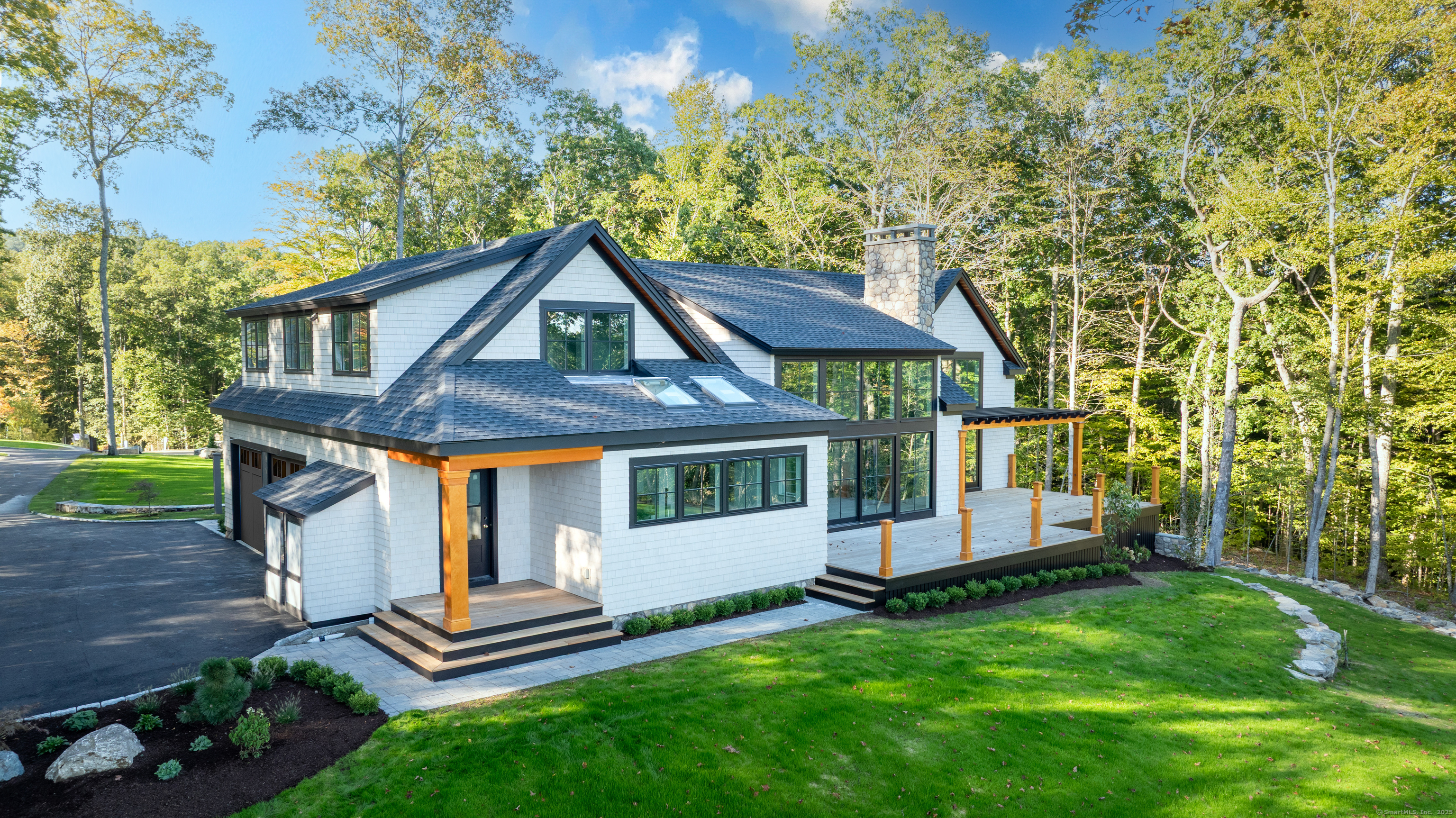 703 Fox Hopyard Road East Haddam CT 06423