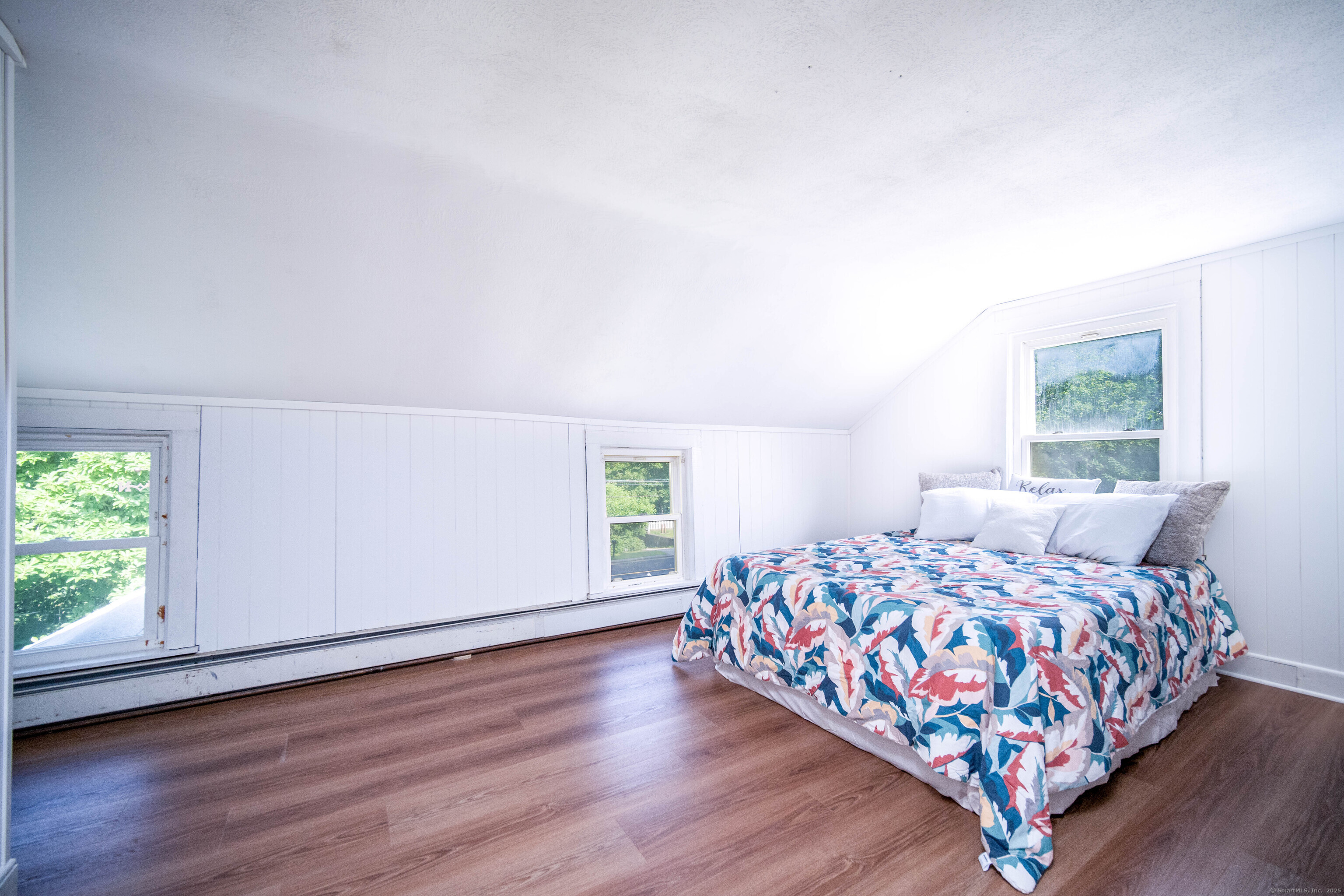 201 Main Street Hampton CT 06247