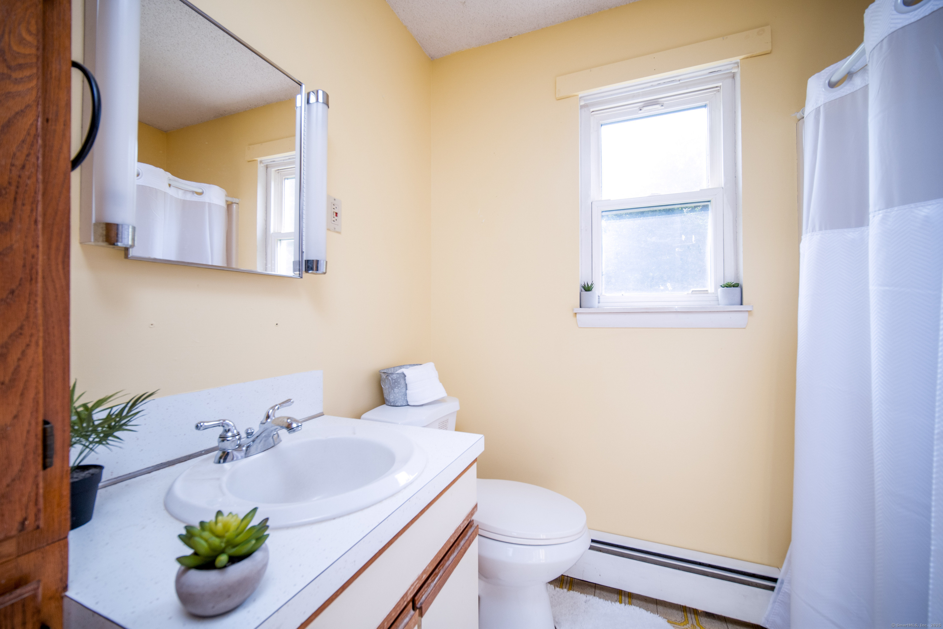 201 Main Street Hampton CT 06247