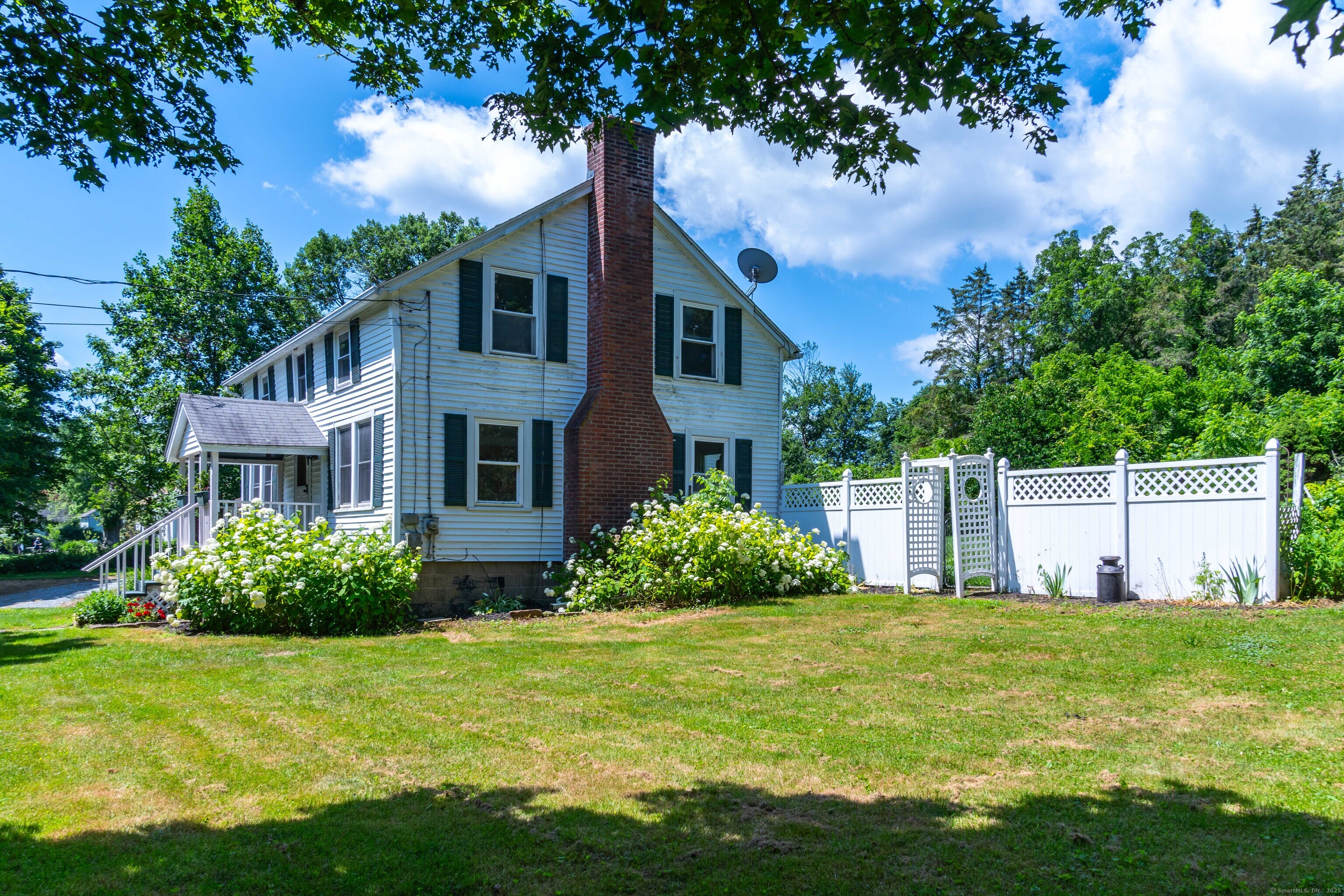 201 Main Street Hampton CT 06247