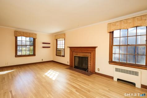 160 Astoria Avenue Bridgeport CT 06604