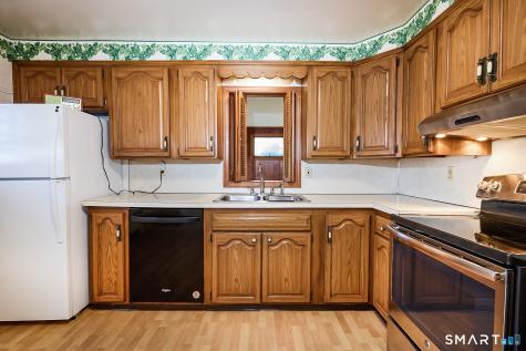 160 Astoria Avenue Bridgeport CT 06604