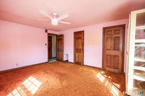 160 Astoria Avenue Bridgeport CT 06604