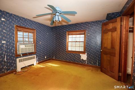 160 Astoria Avenue Bridgeport CT 06604
