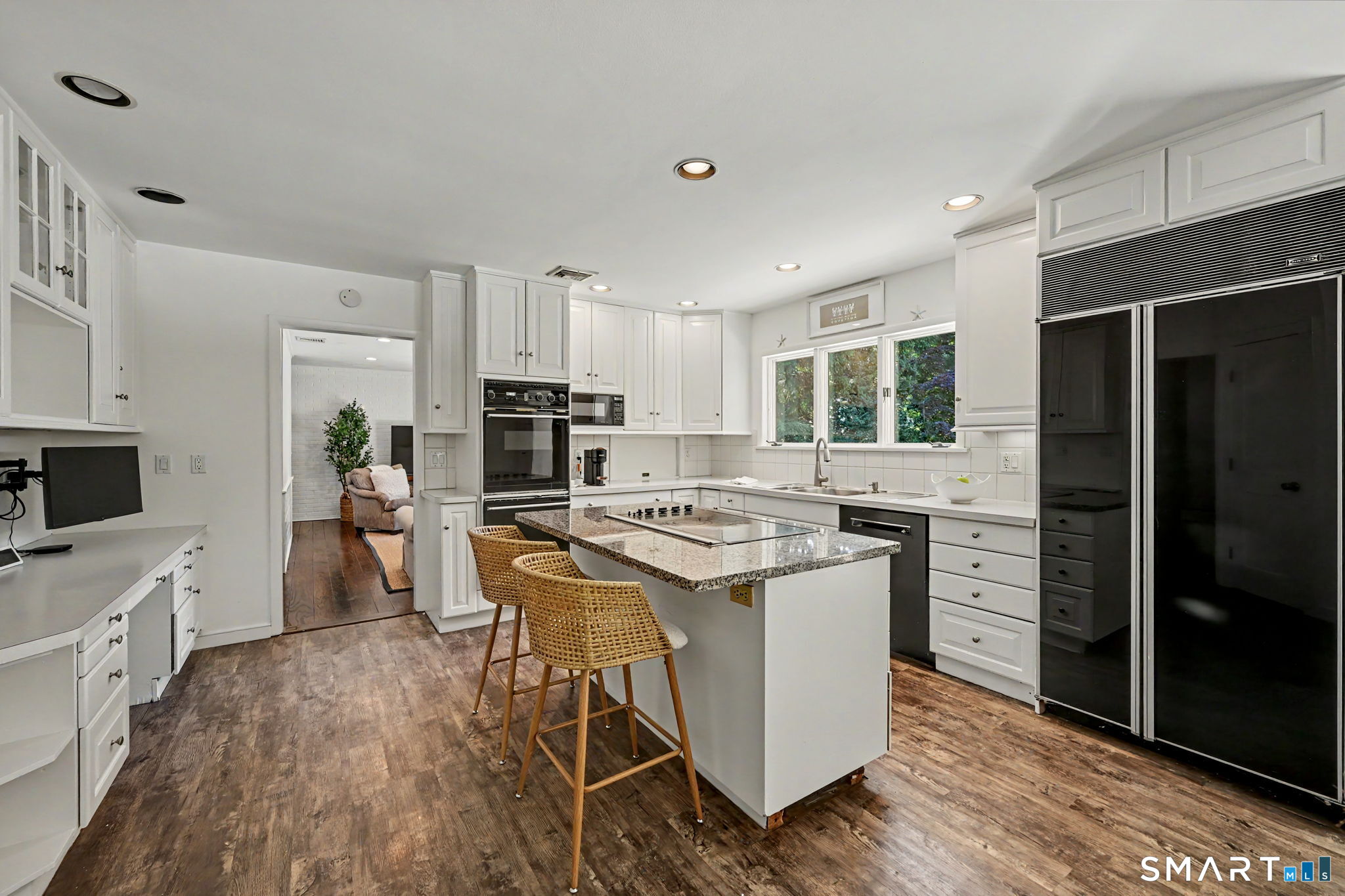 19 Crooked Trail Norwalk CT 06853