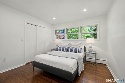 19 Crooked Trail Norwalk CT 06853