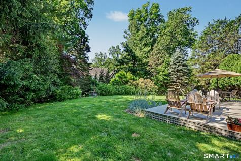 19 Crooked Trail Norwalk CT 06853