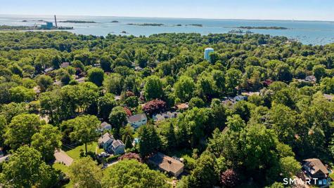 19 Crooked Trail Norwalk CT 06853