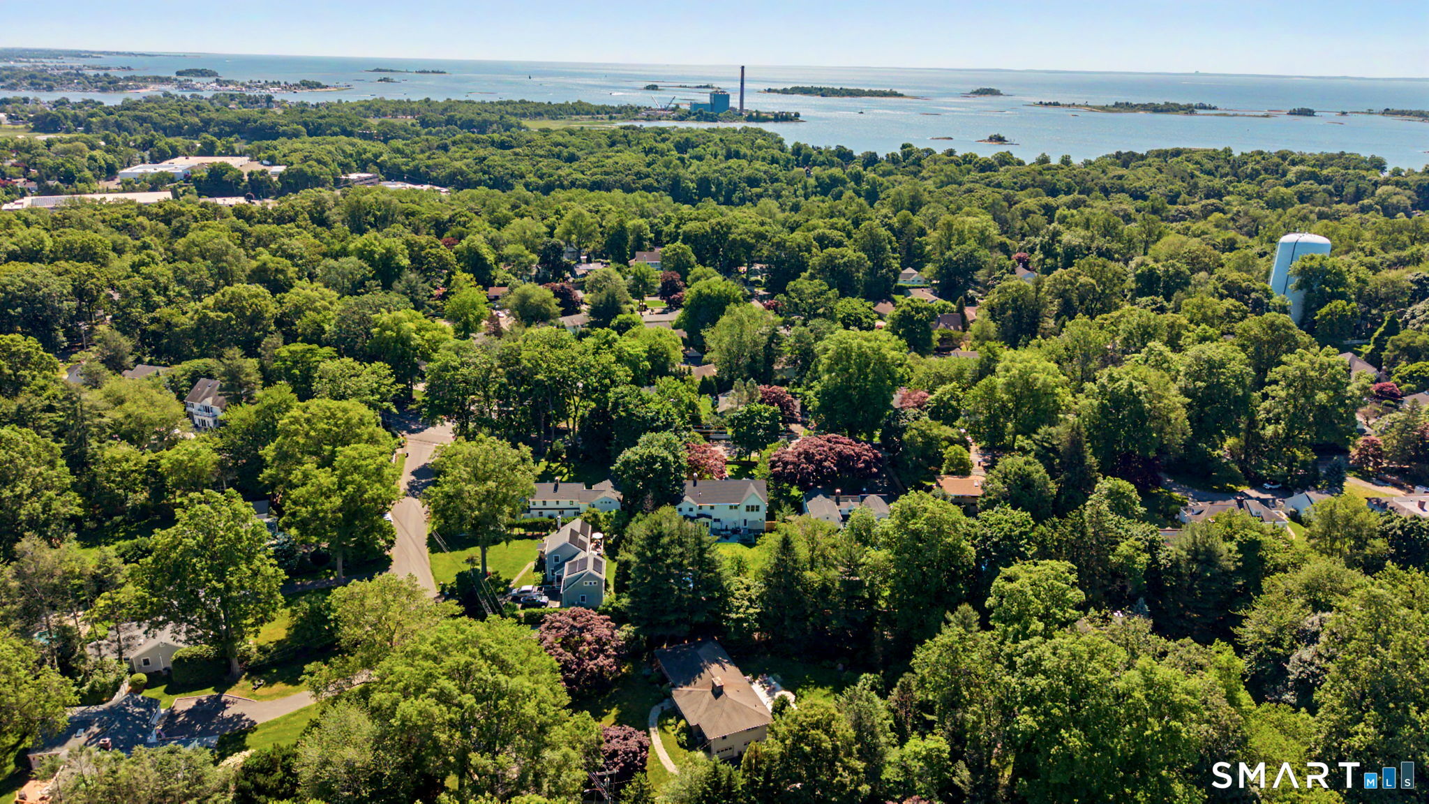 19 Crooked Trail Norwalk CT 06853