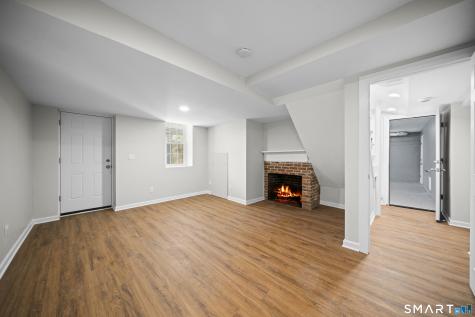 39 Marbern Drive Suffield CT 06078