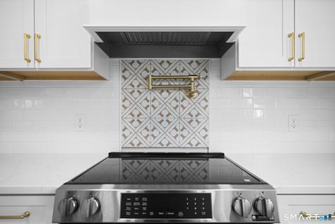 39 Marbern Drive Suffield CT 06078