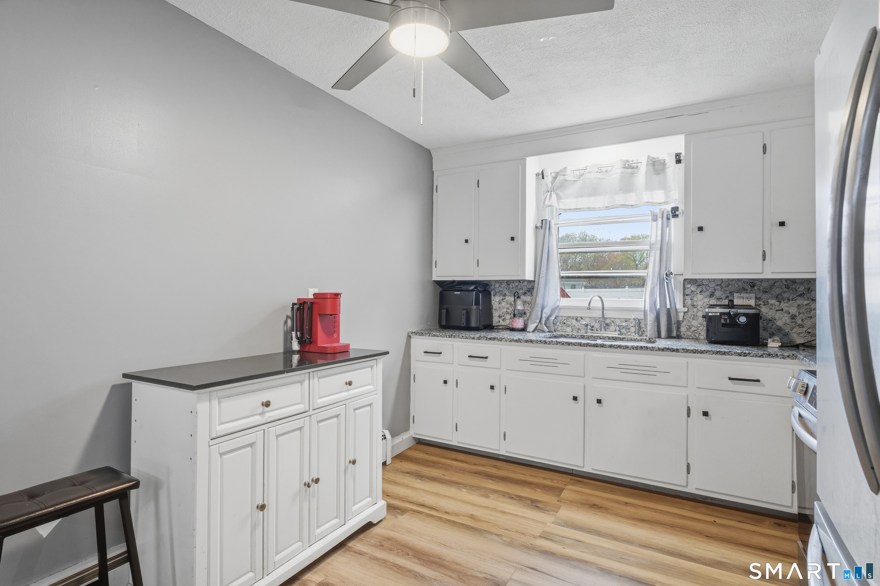 143 Beth Lane Waterbury CT 06705