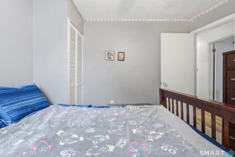 143 Beth Lane Waterbury CT 06705