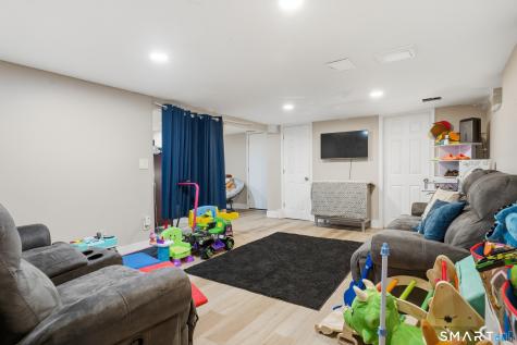 143 Beth Lane Waterbury CT 06705