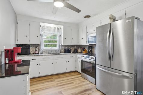 143 Beth Lane Waterbury CT 06705
