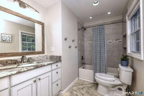 133 Algin Drive Middlebury CT 06762