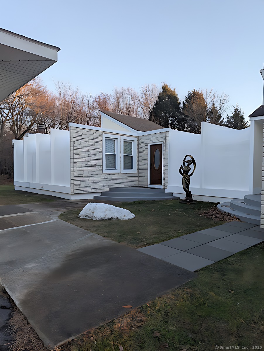 709 Wolcott Road Bristol CT 06010