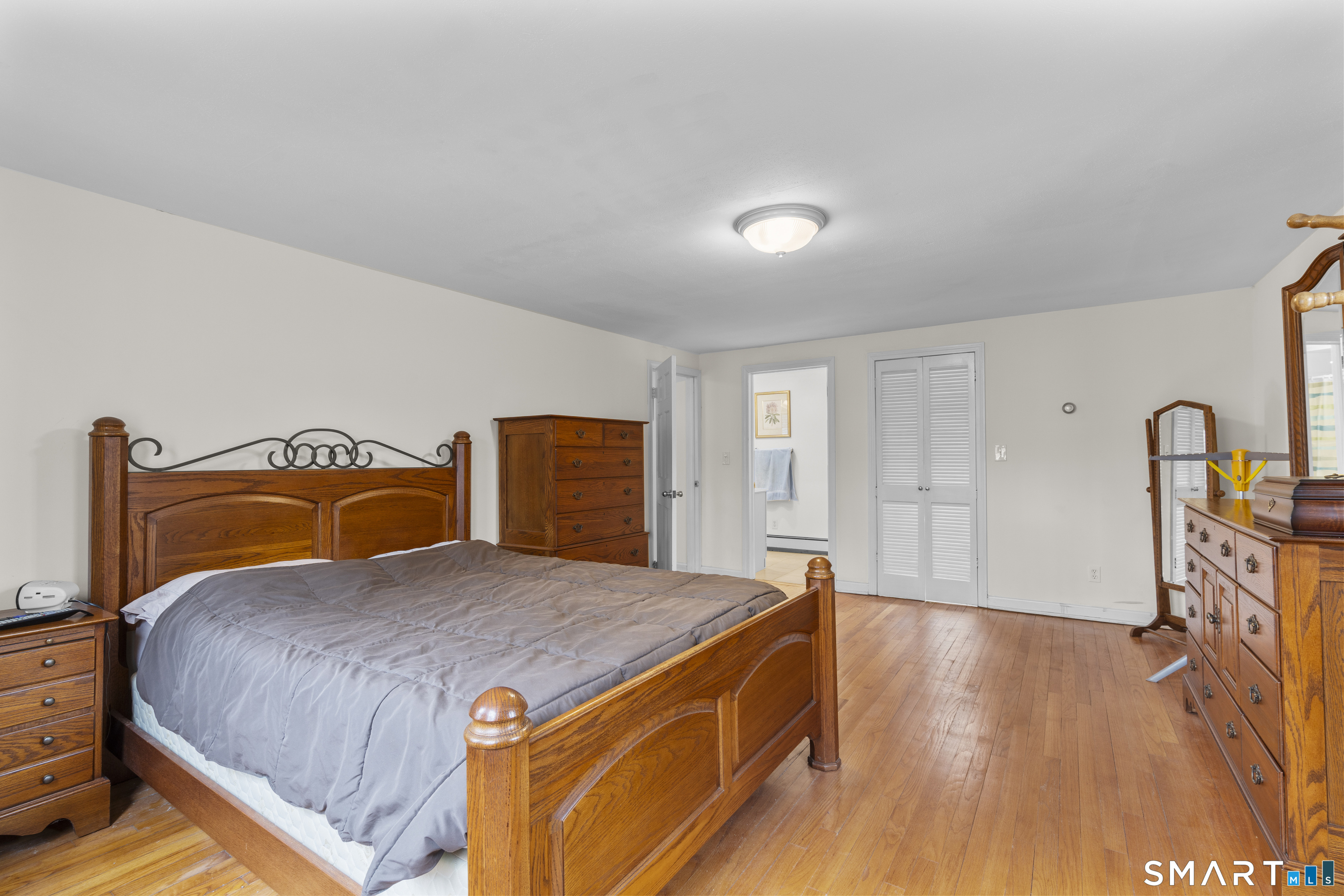 20 Inchcliffe Drive Ledyard CT 06335