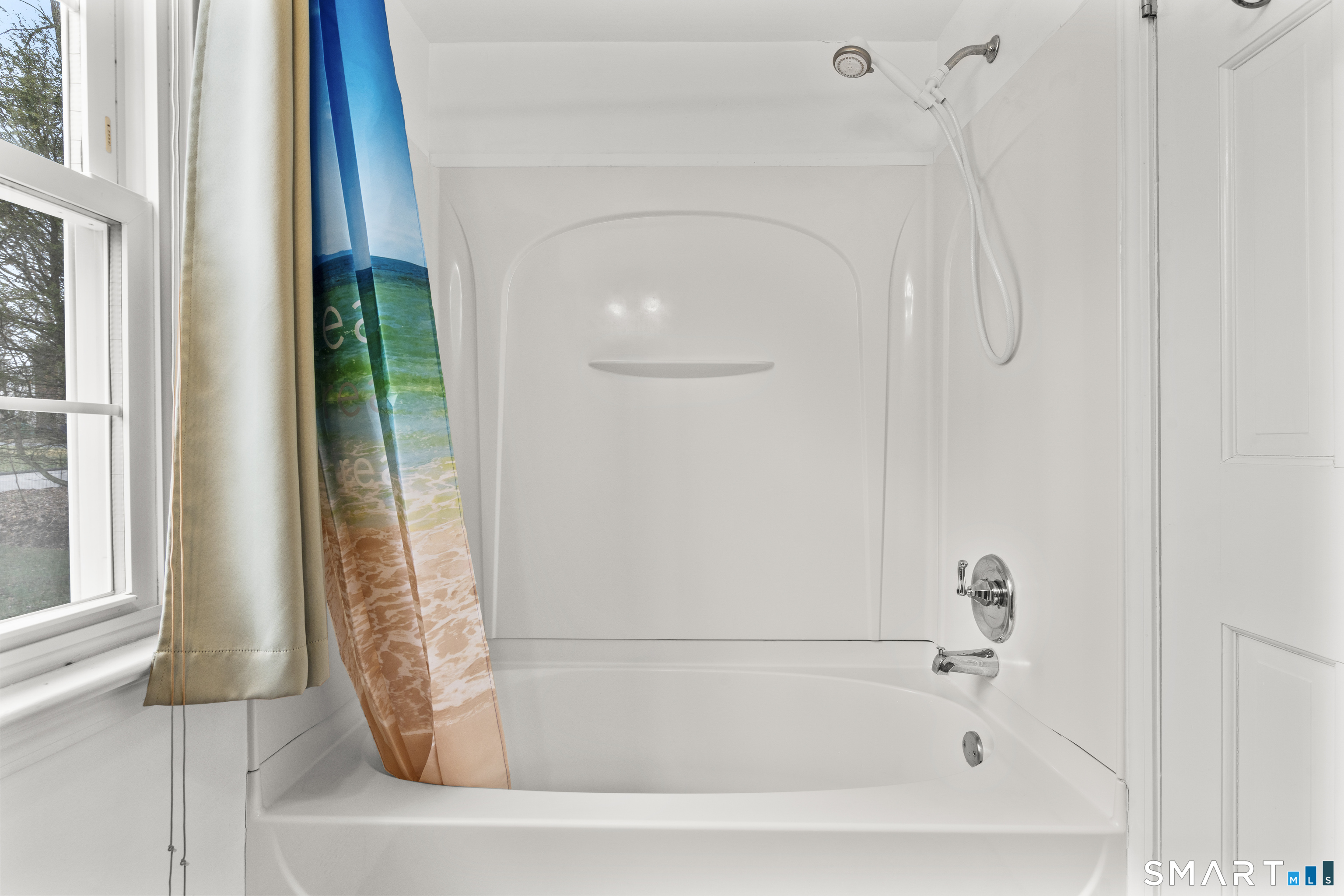 20 Inchcliffe Drive Ledyard CT 06335