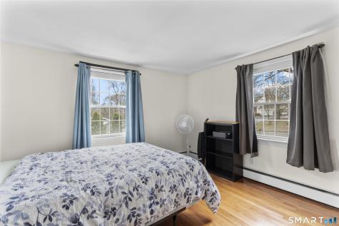 20 Inchcliffe Drive Ledyard CT 06335