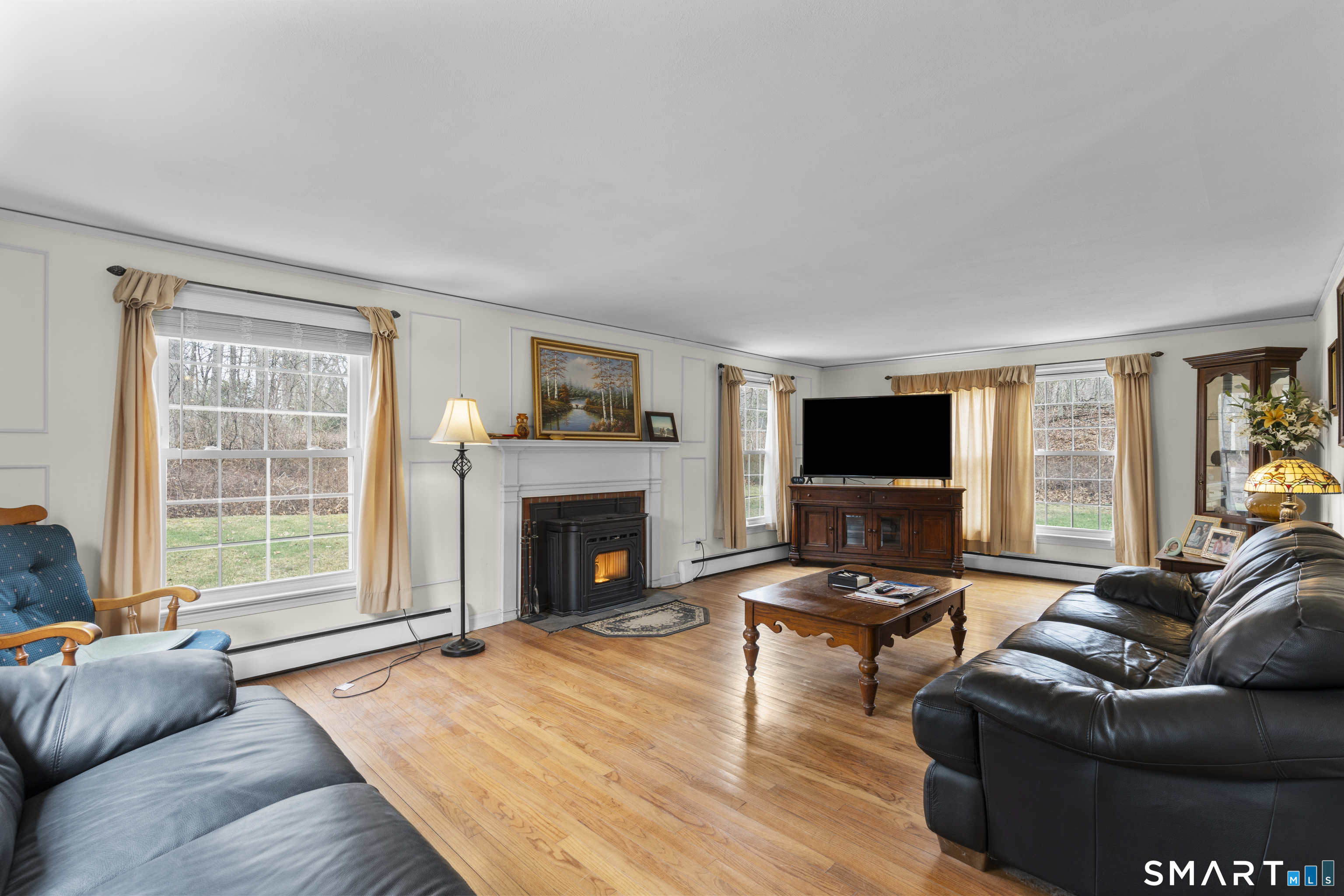 20 Inchcliffe Drive Ledyard CT 06335