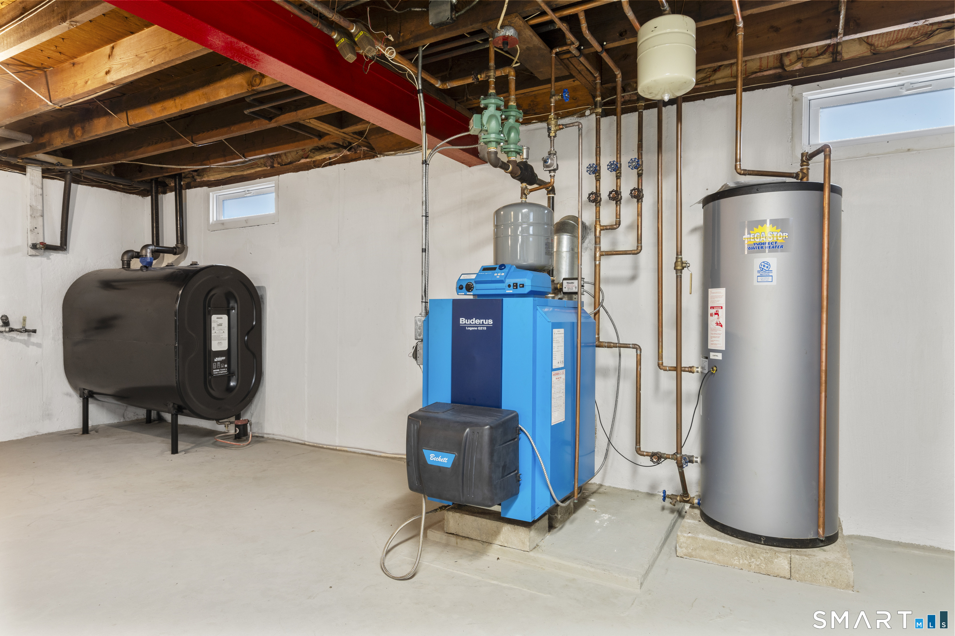 20 Inchcliffe Drive Ledyard CT 06335