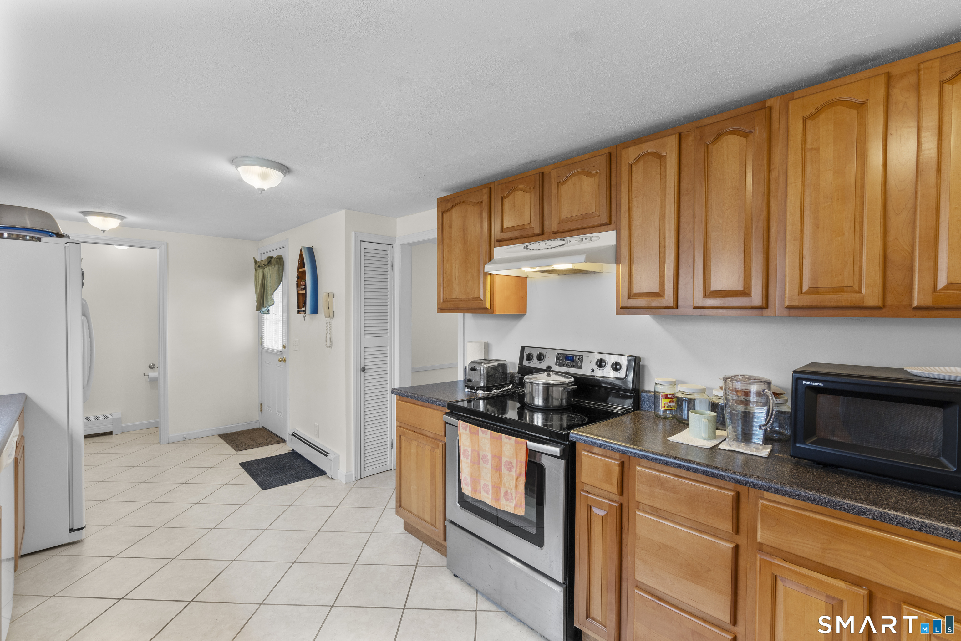 20 Inchcliffe Drive Ledyard CT 06335