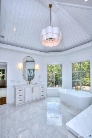 48 Kettle Creek Road Weston CT 06883