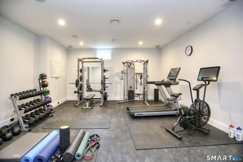 48 Kettle Creek Road Weston CT 06883