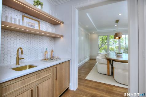 48 Kettle Creek Road Weston CT 06883