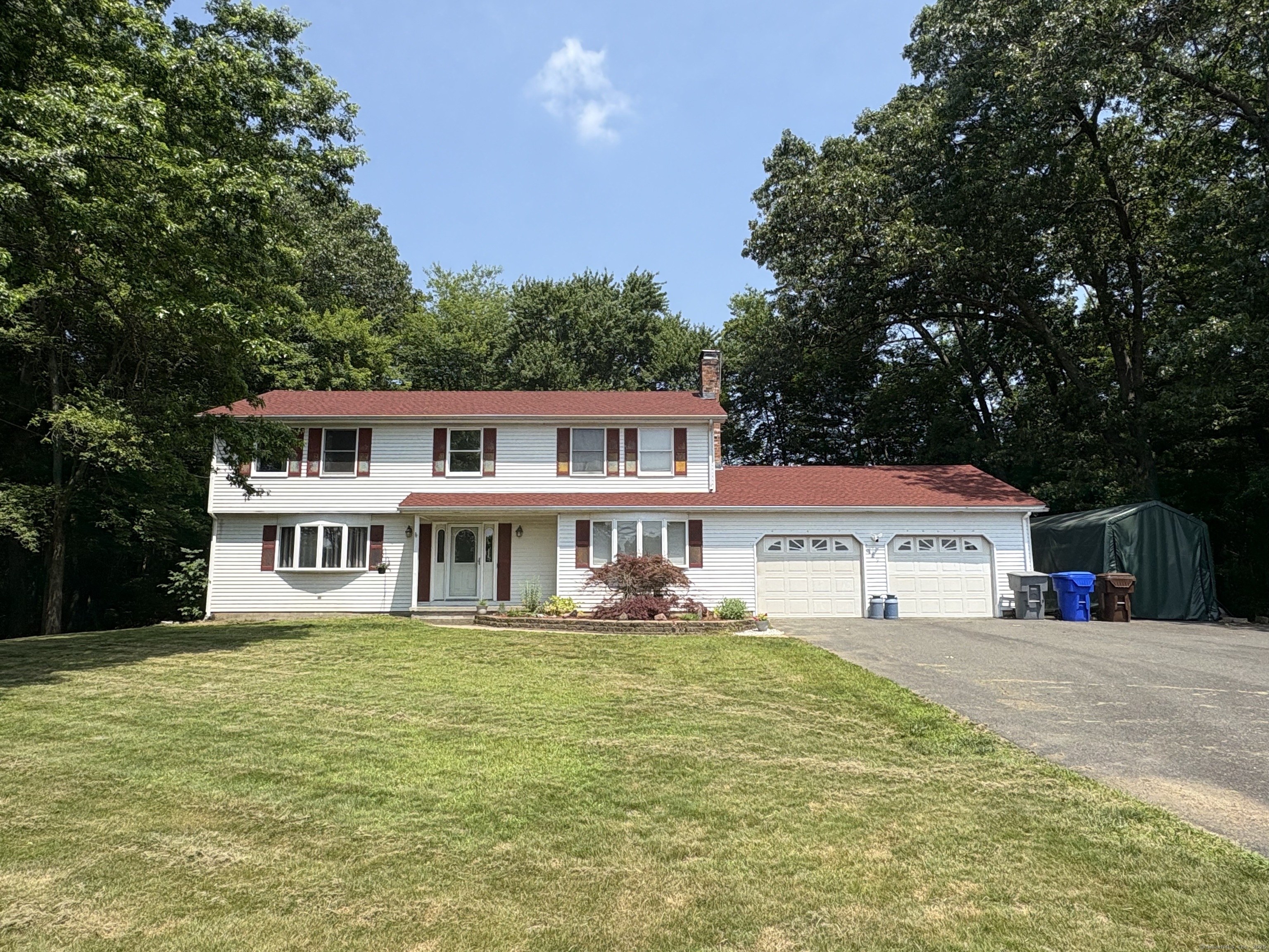 109 Middle Road Enfield CT 06082