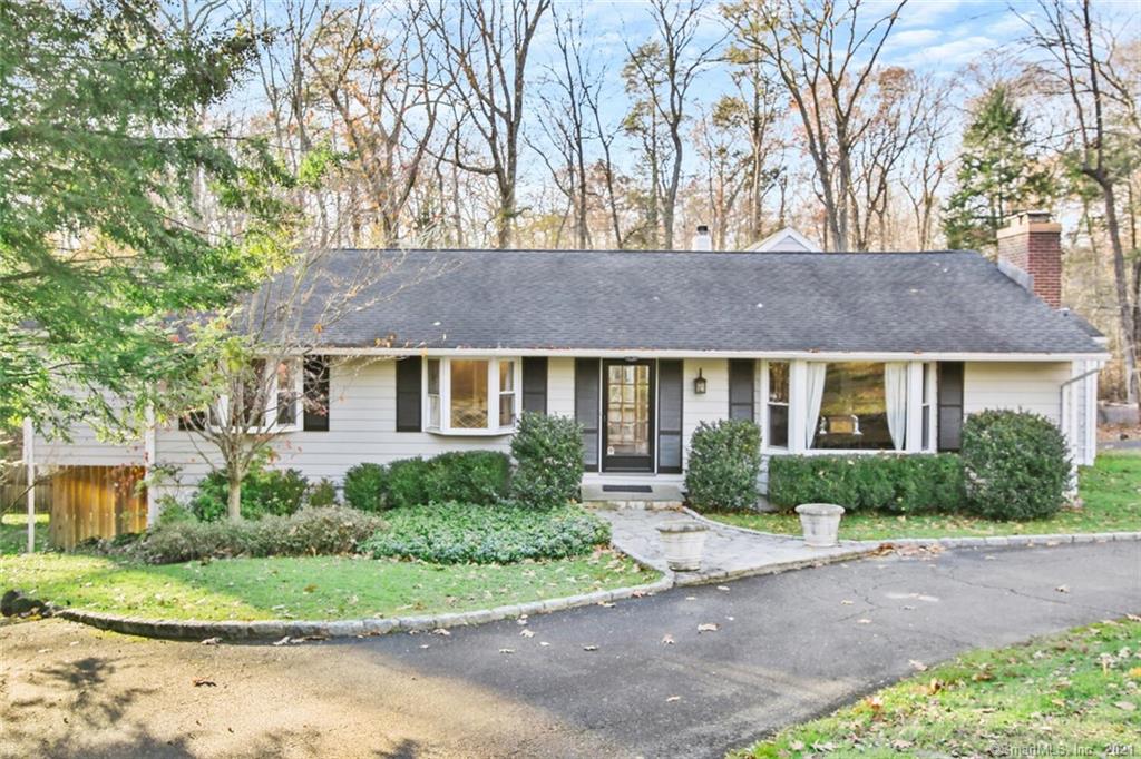 15 Corrigan Lane Greenwich CT 06831