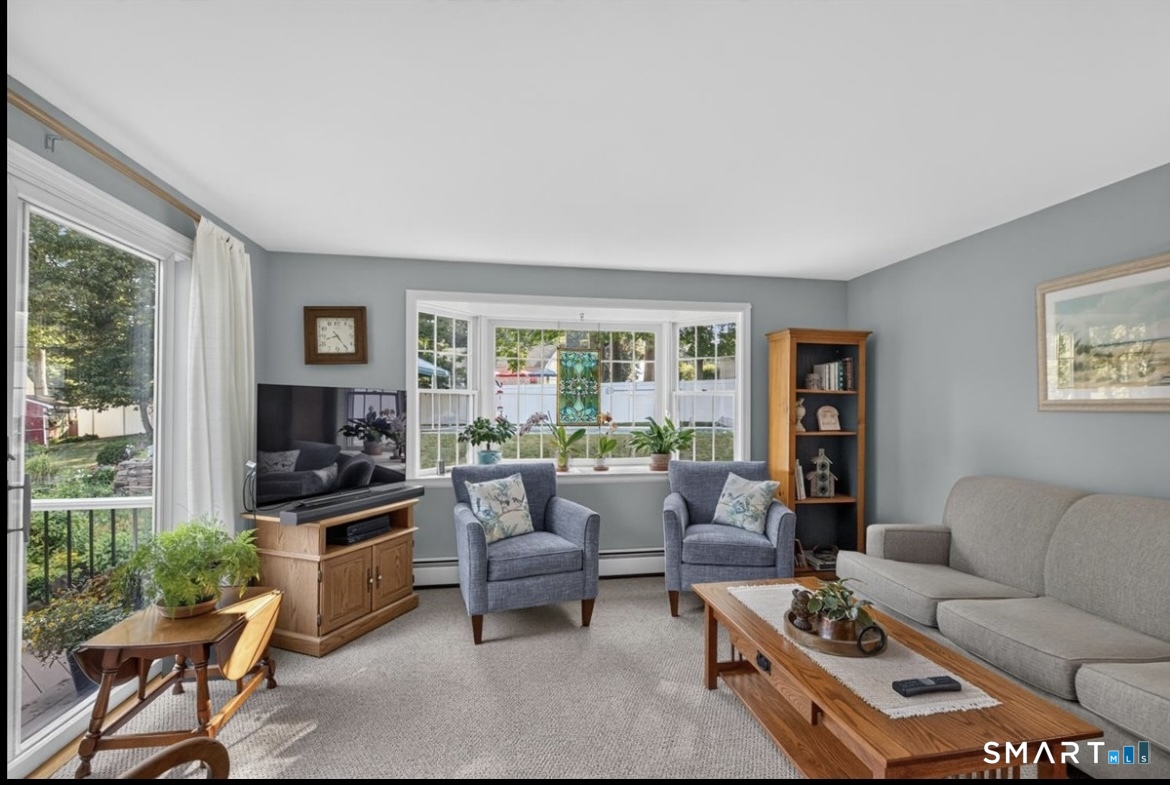 127 Helaine Road Manchester CT 06042