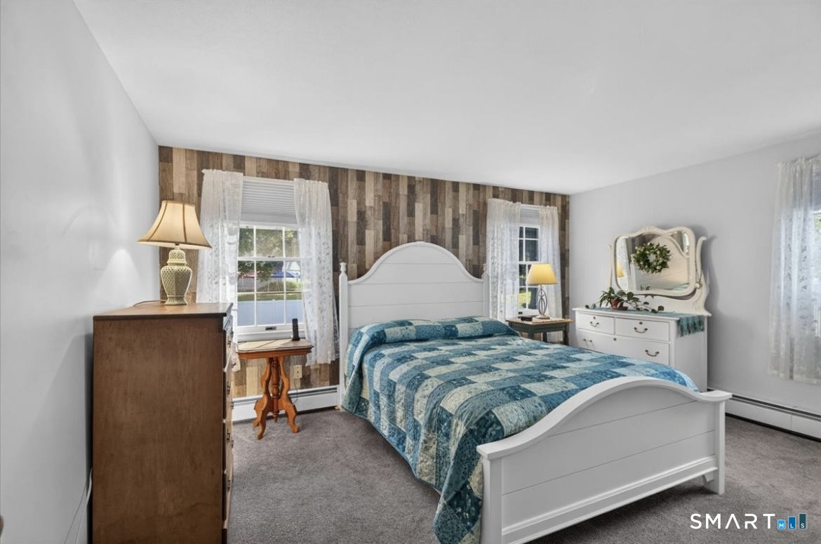 127 Helaine Road Manchester CT 06042