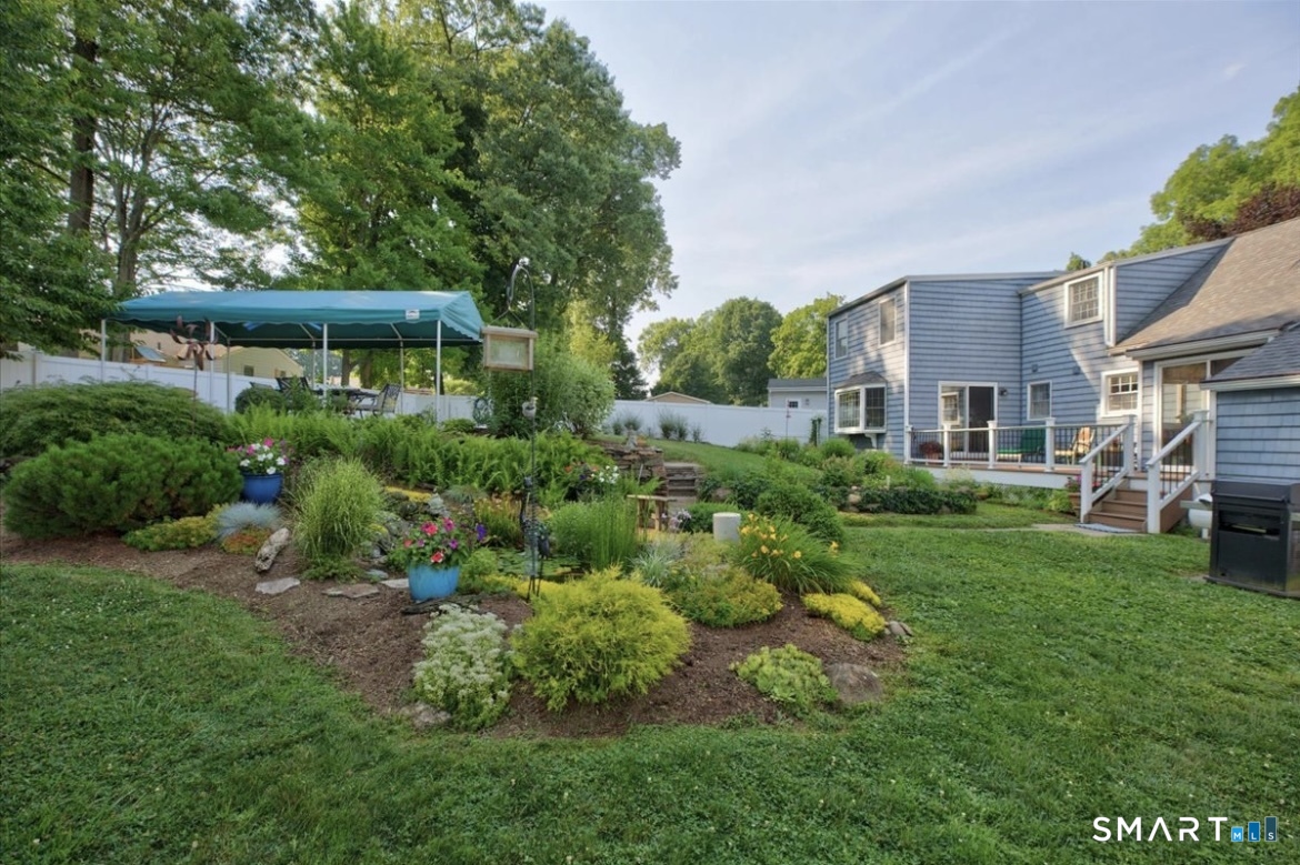 127 Helaine Road Manchester CT 06042