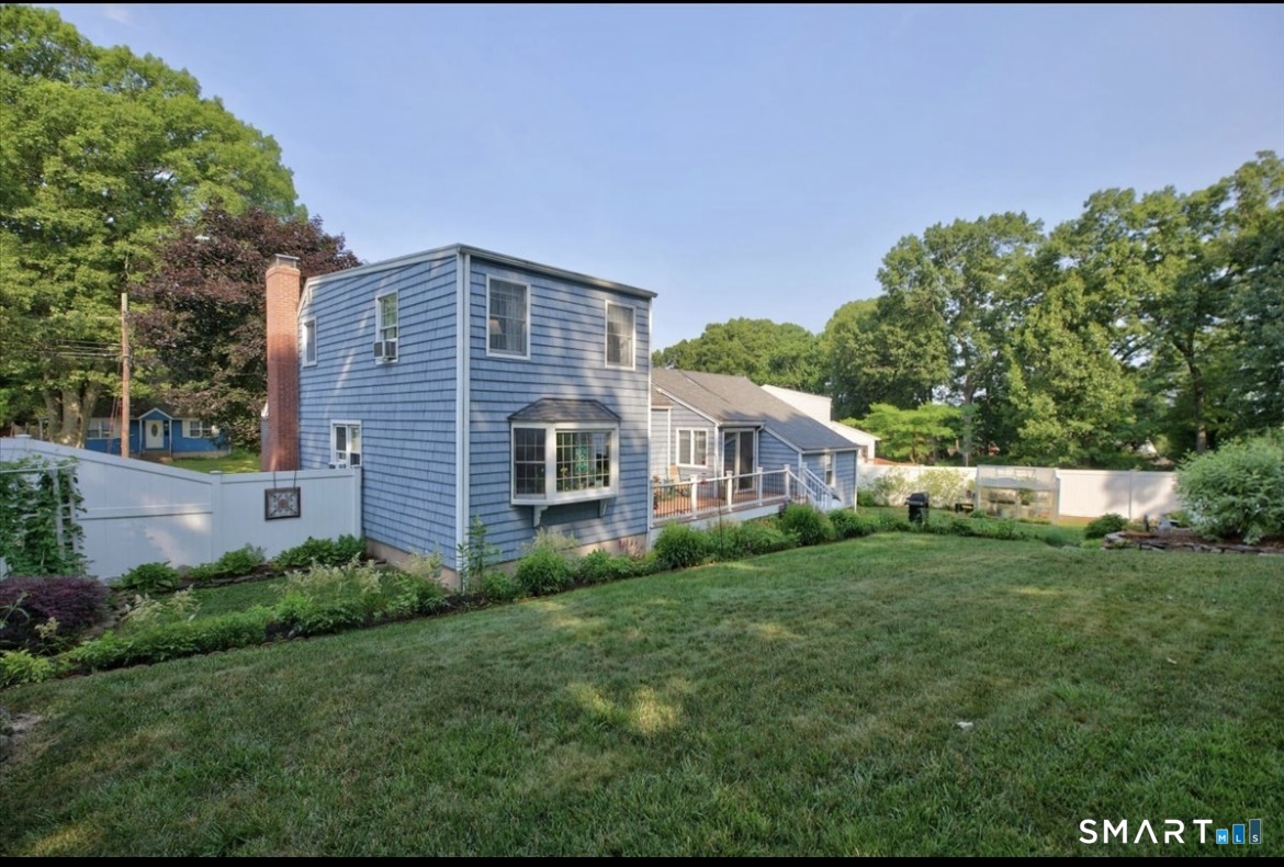 127 Helaine Road Manchester CT 06042