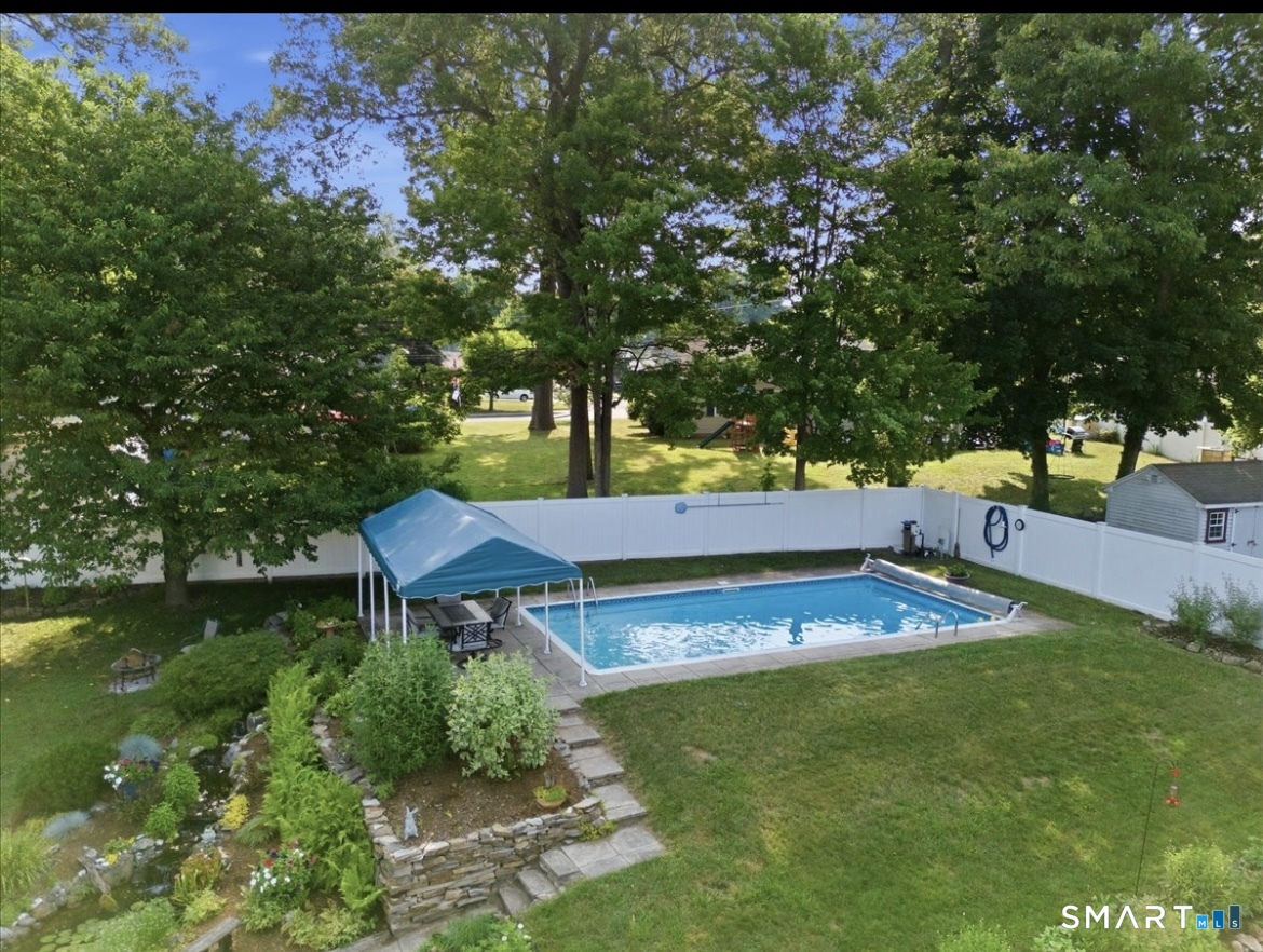 127 Helaine Road Manchester CT 06042