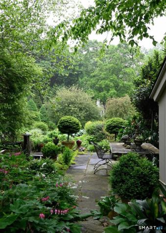 1321 Brookside Drive Fairfield CT 06824