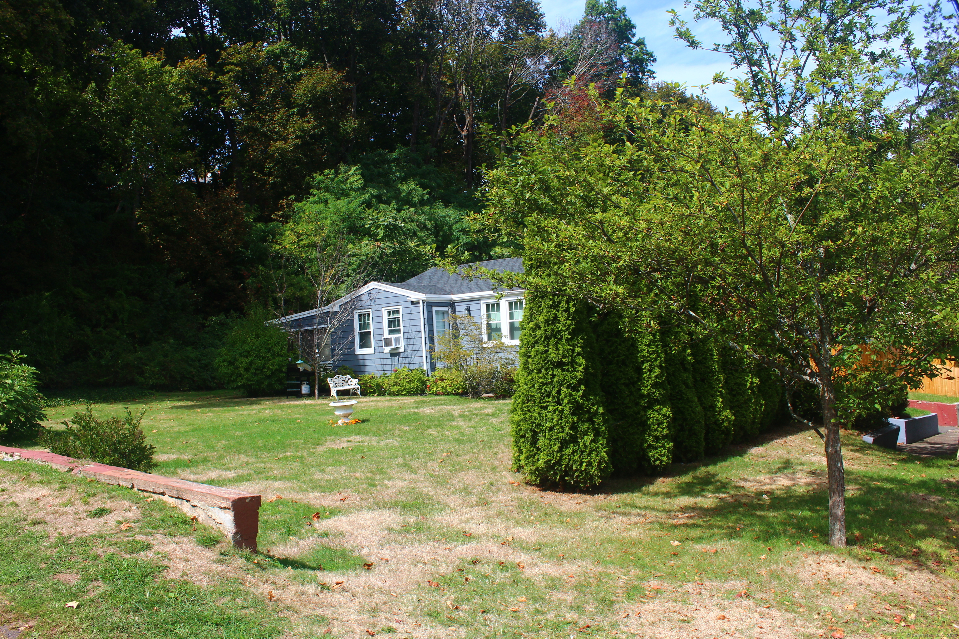 44 Huntington Avenue New Haven CT 06512