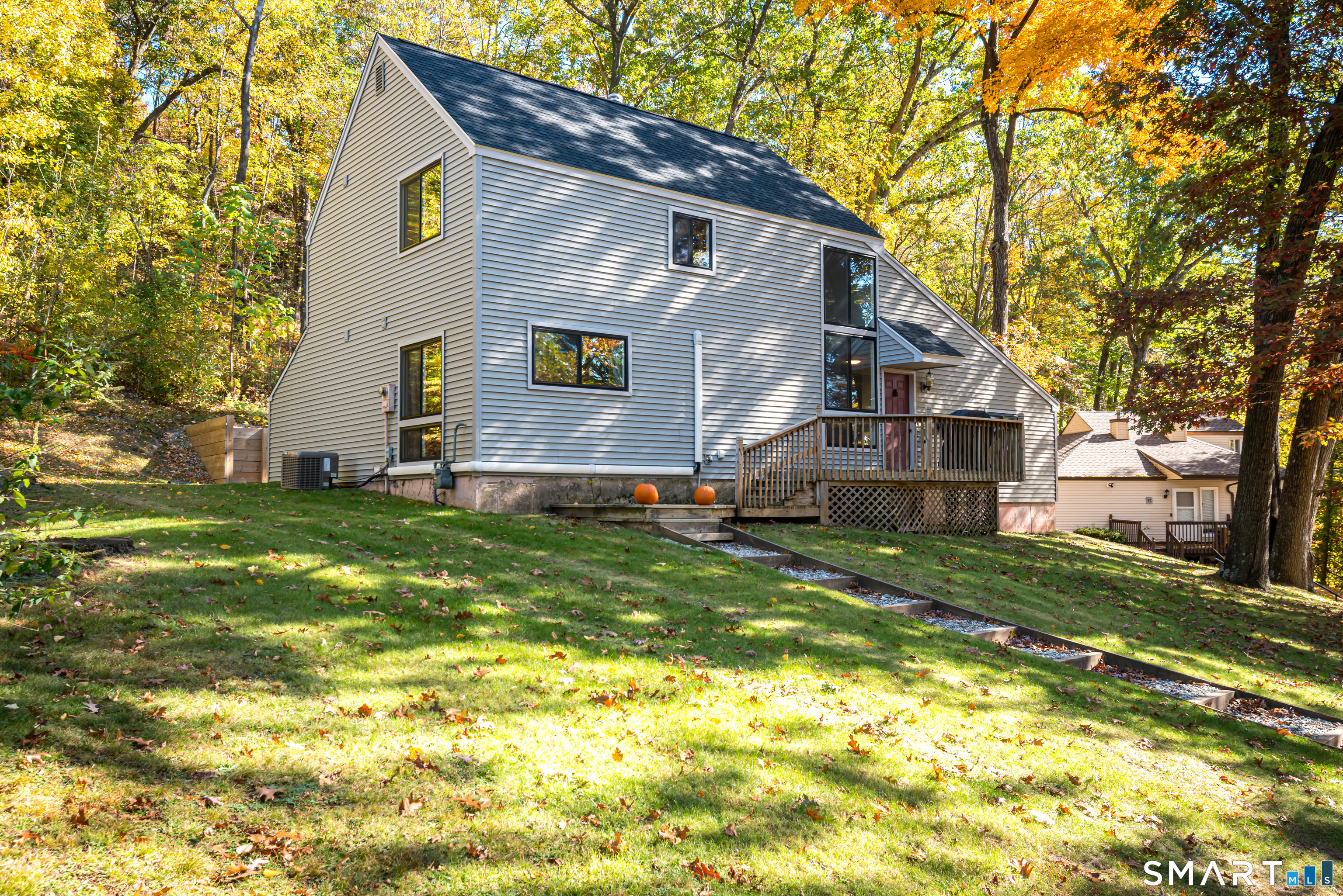 35 Chatham Lane Bristol CT 06010